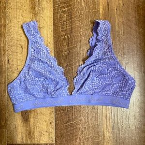 Victoria’s Secret Lace Bralette - Large